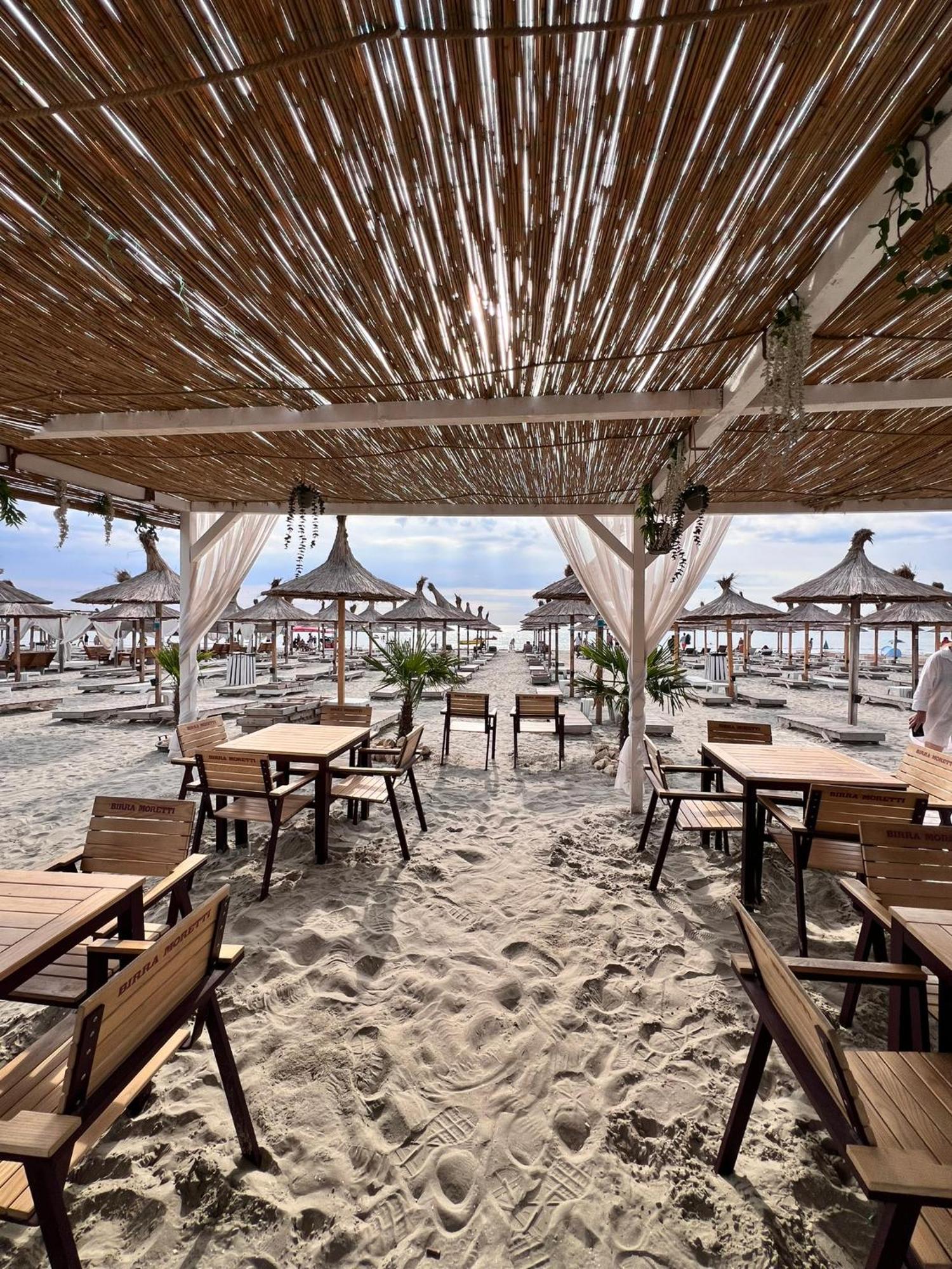 Hotel Manor Năvodari المظهر الخارجي الصورة